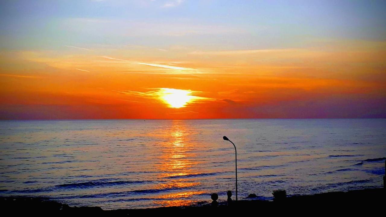Attico Bellavista Villa Marina di Ragusa Bagian luar foto