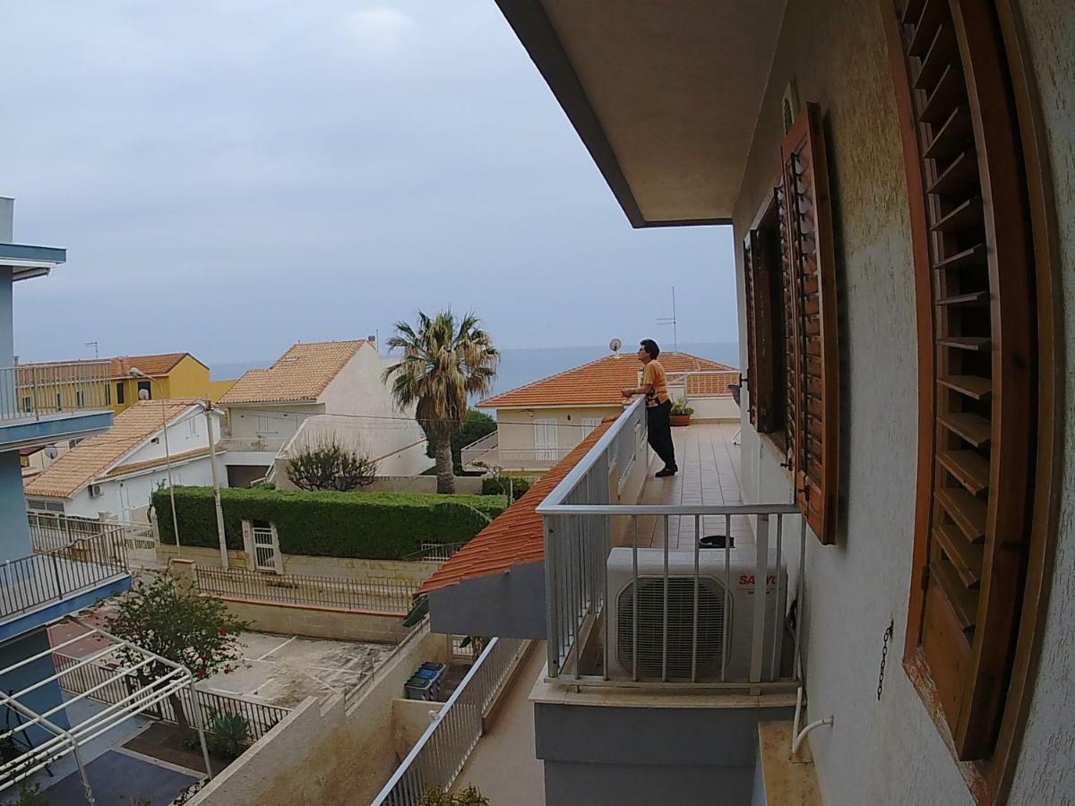 Attico Bellavista Villa Marina di Ragusa Bagian luar foto