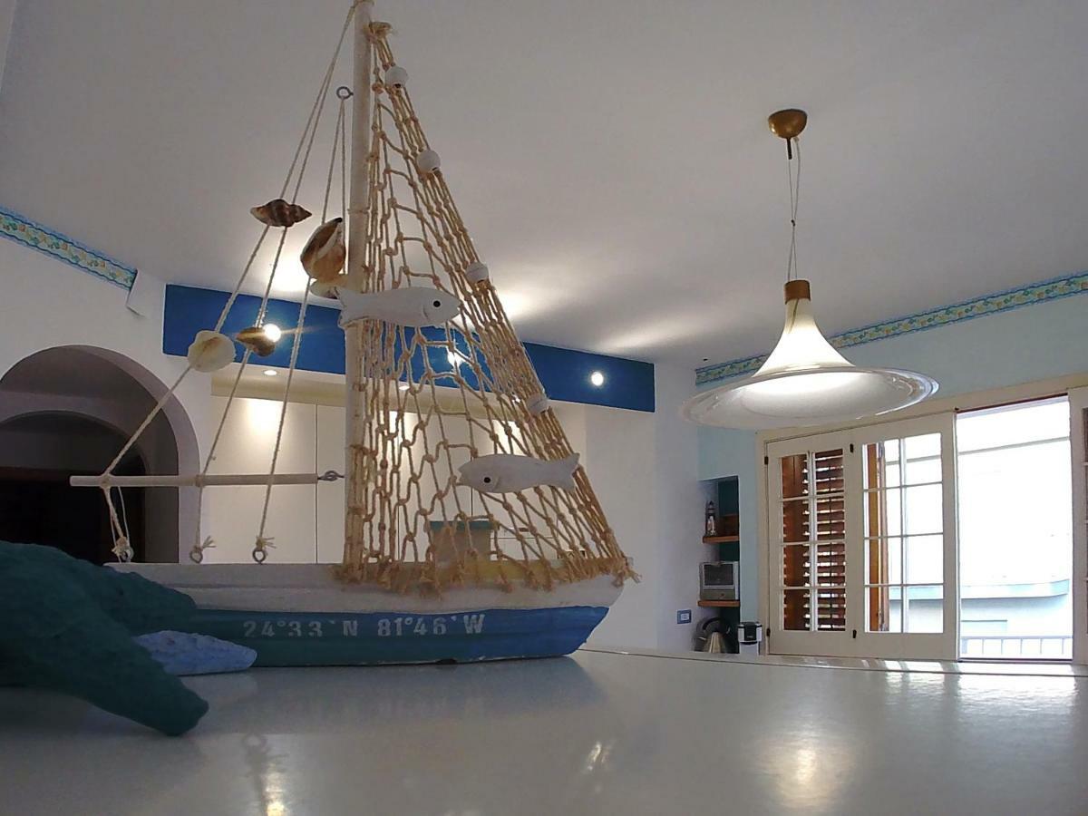 Attico Bellavista Villa Marina di Ragusa Bagian luar foto